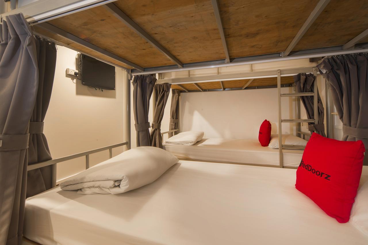 Reddoorz Hostel @ Kallang Mrt Singapore Exterior photo