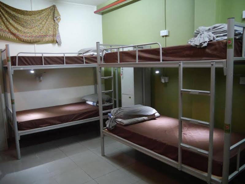Reddoorz Hostel @ Kallang Mrt Singapore Exterior photo