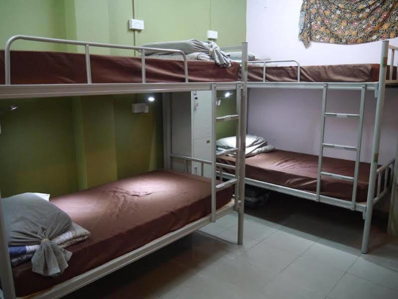 Reddoorz Hostel @ Kallang Mrt Singapore Exterior photo